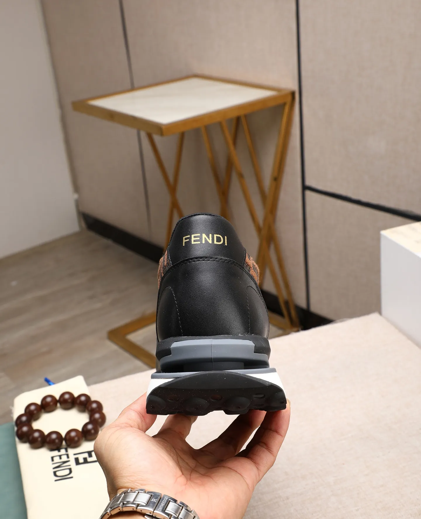 Men's shoes 💰460🕷🕷[FENDI] Fendi fashionable casual men's shoes 🇨🇳Original official website 1:1 model opening, new models are available first 💯Not high-profile but avant-garde, simple About low-key and fashionable, super versatile style 🌿 Made of original cowhide ➕ Pigskin lining 🎋 The version is comfortable on the feet, so rigorous for any small place, and the workmanship is first-class 🍍38-44 Large quantities in stock